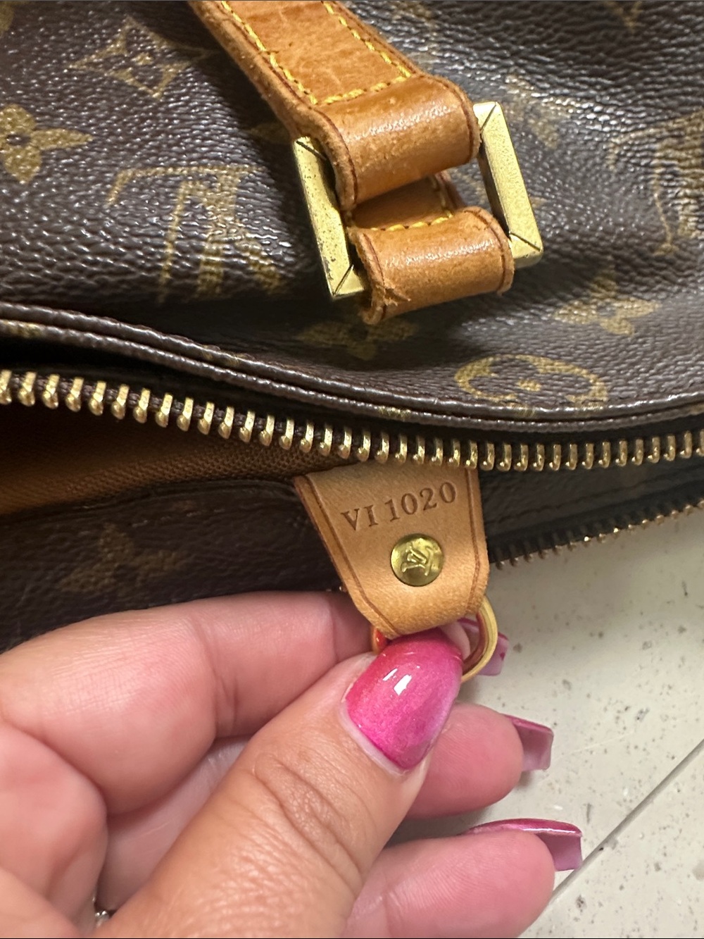Louis Vuitton Monogram Canvas Tote in Brown and Tan - Picture 3 of 6